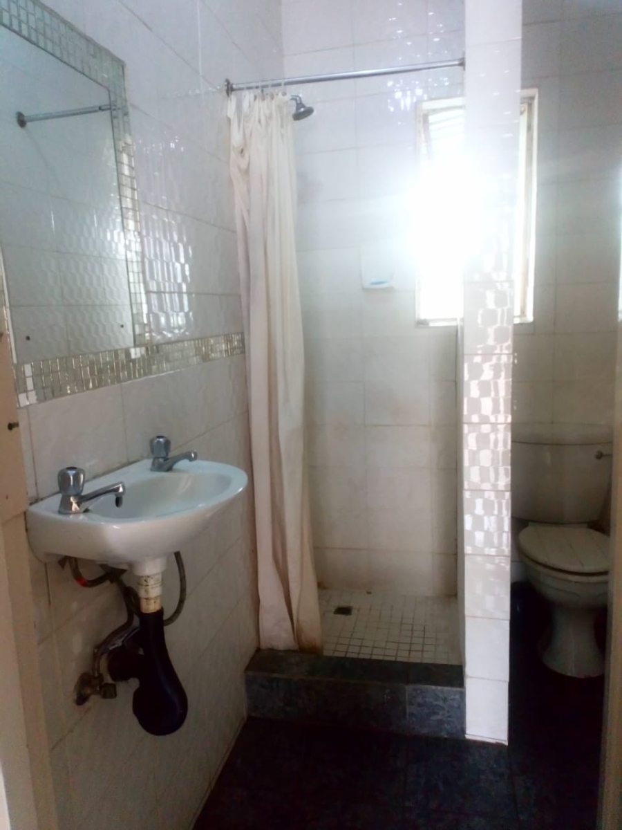 10 Bedroom Property for Sale in Hurst Hill Gauteng