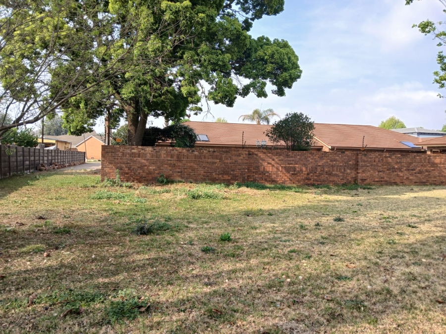 0 Bedroom Property for Sale in Kenleaf Gauteng