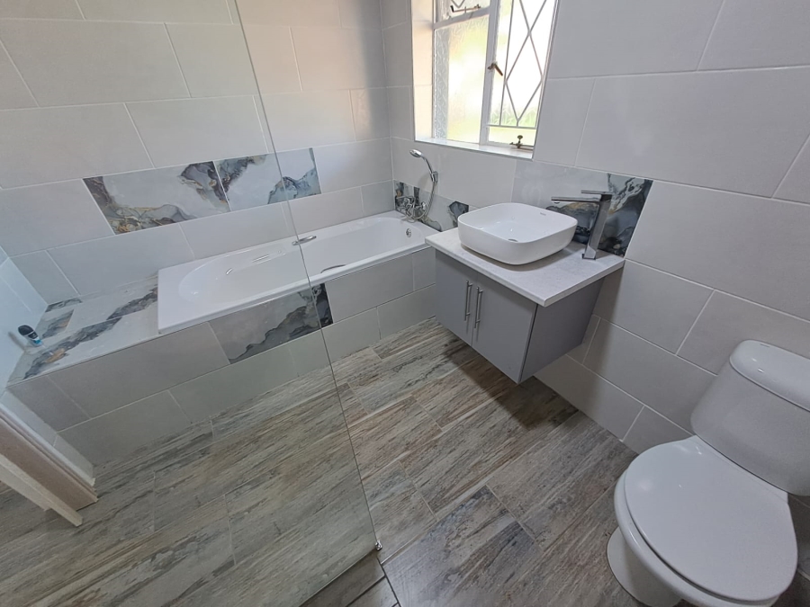 4 Bedroom Property for Sale in Three Rivers Gauteng