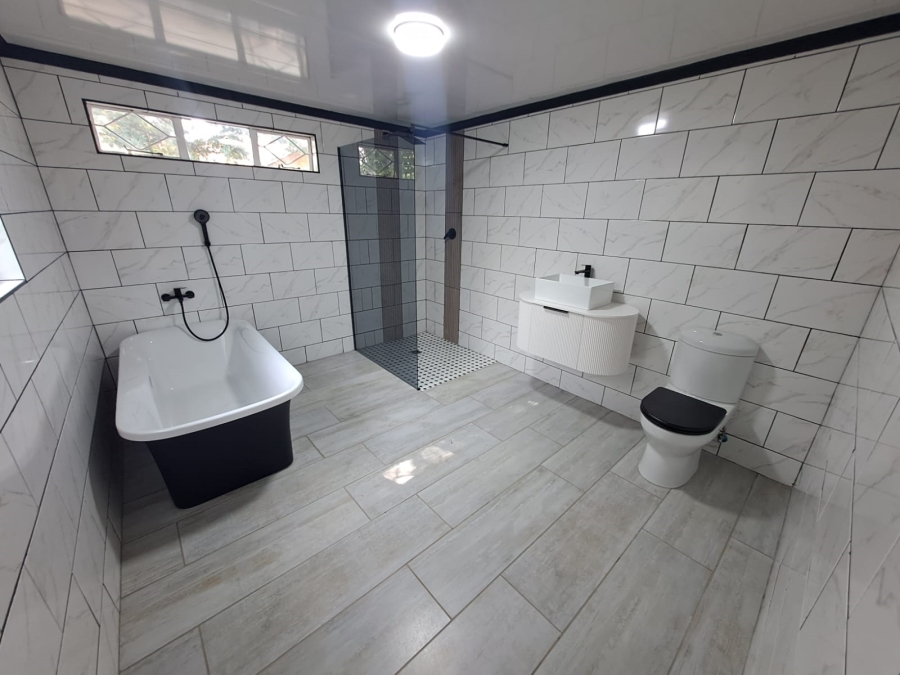 4 Bedroom Property for Sale in Three Rivers Gauteng