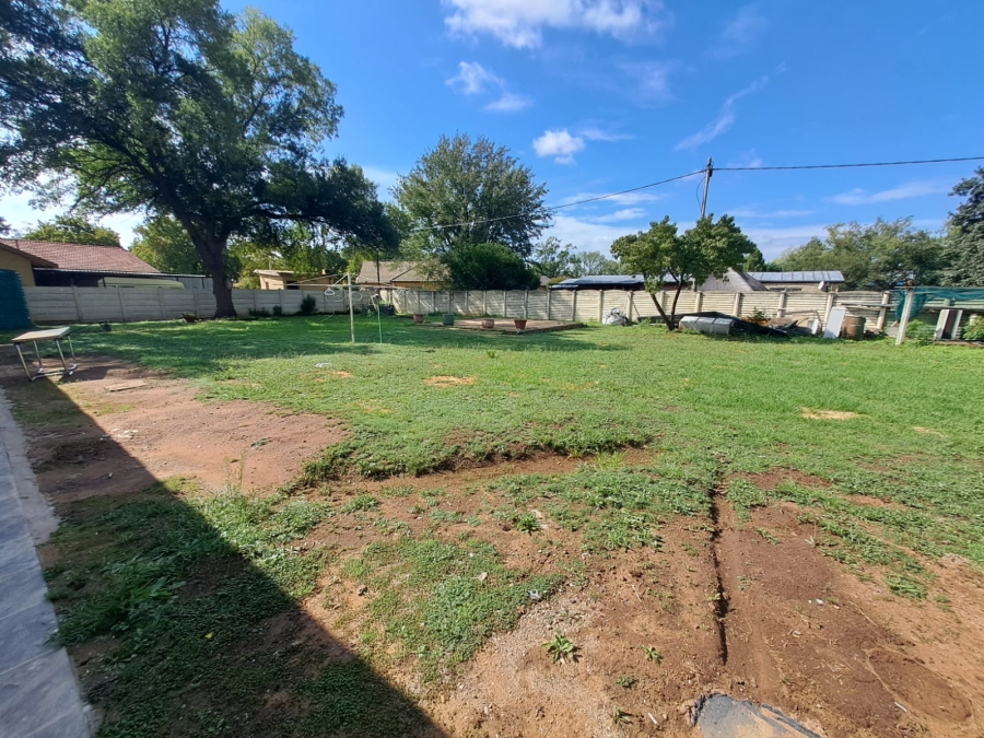 4 Bedroom Property for Sale in Three Rivers Gauteng