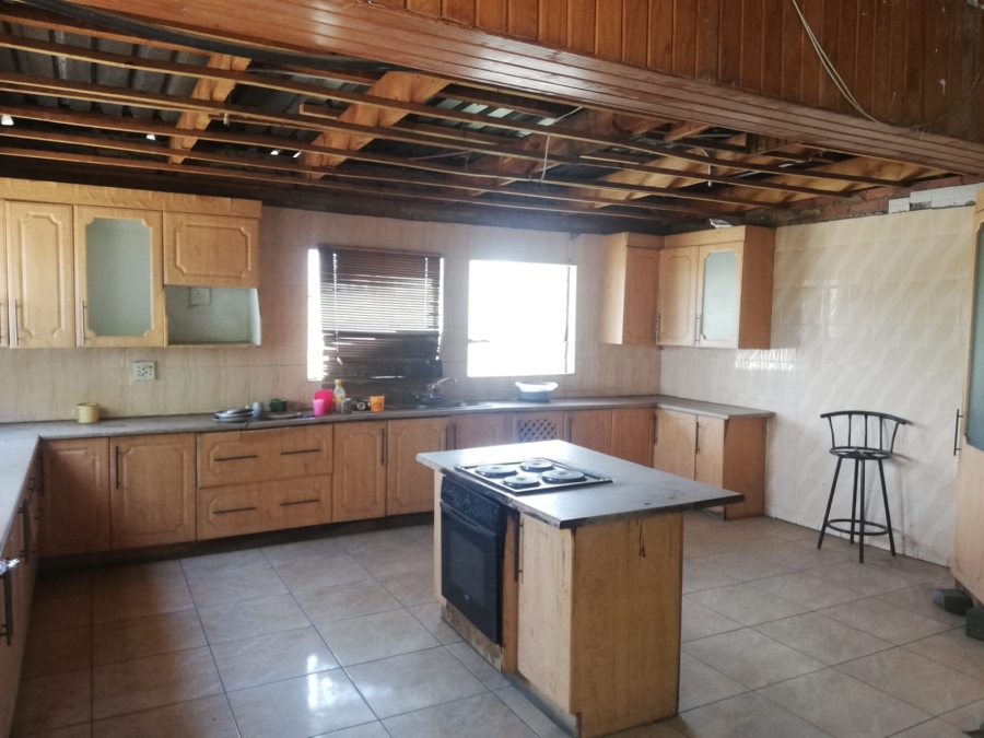 9 Bedroom Property for Sale in Bedworth Park Gauteng