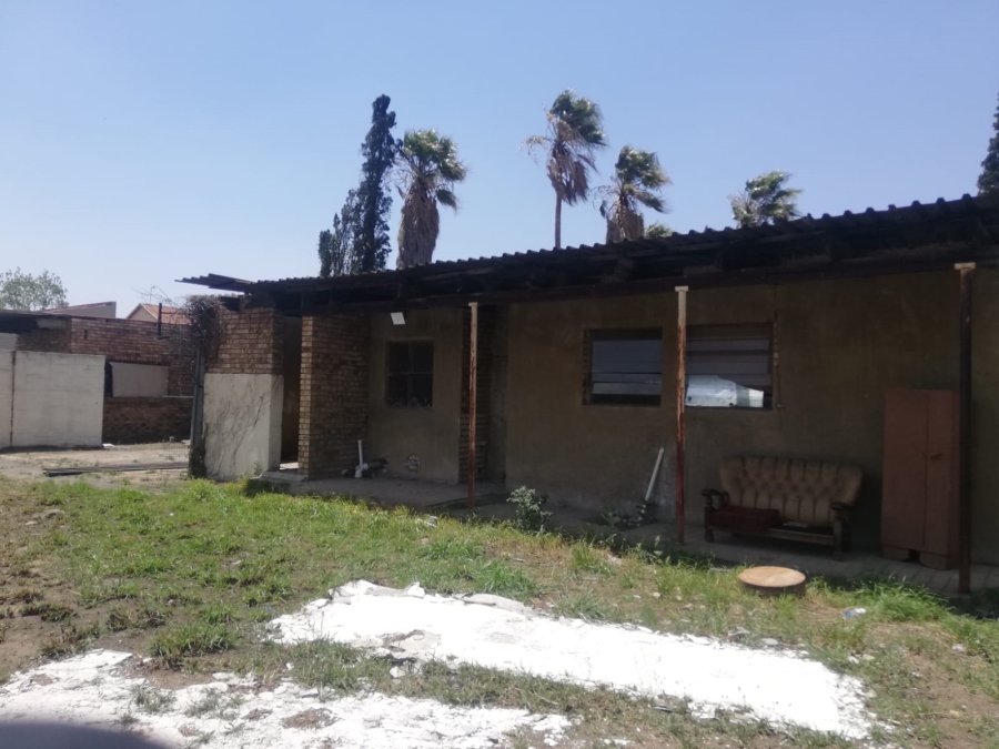 9 Bedroom Property for Sale in Bedworth Park Gauteng