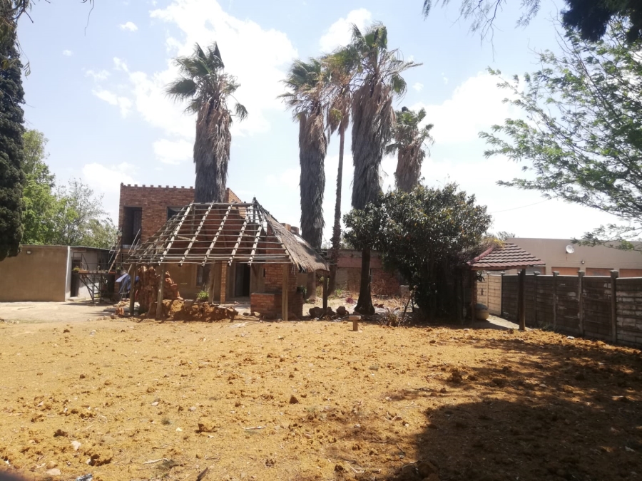 9 Bedroom Property for Sale in Bedworth Park Gauteng