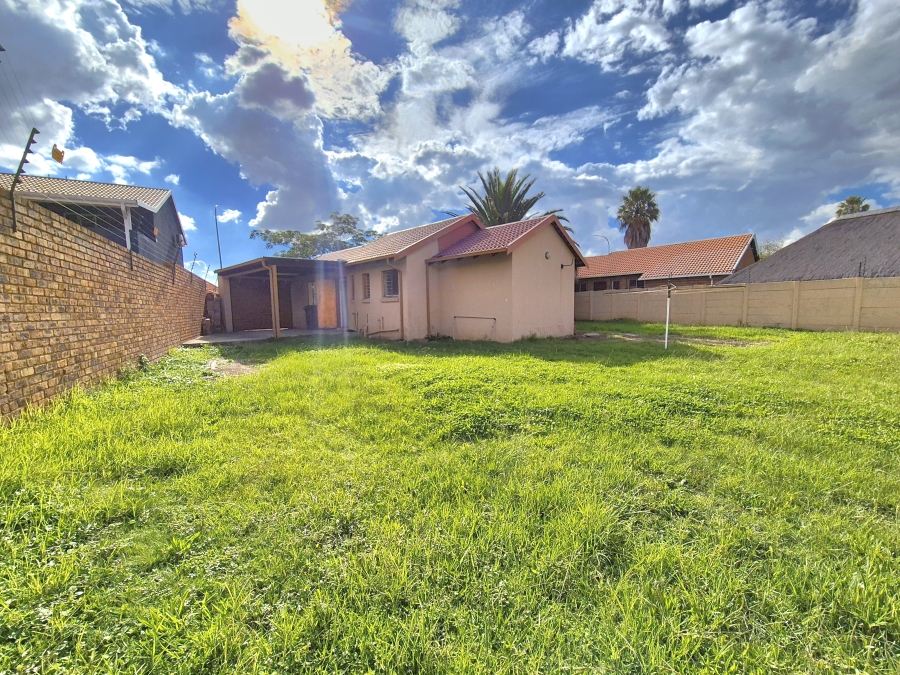 3 Bedroom Property for Sale in Minnebron Gauteng