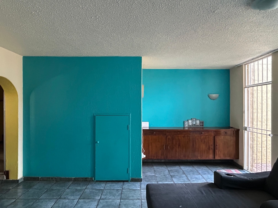 2 Bedroom Property for Sale in Blackheath Gauteng