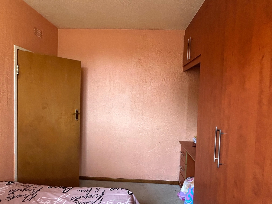 2 Bedroom Property for Sale in Blackheath Gauteng