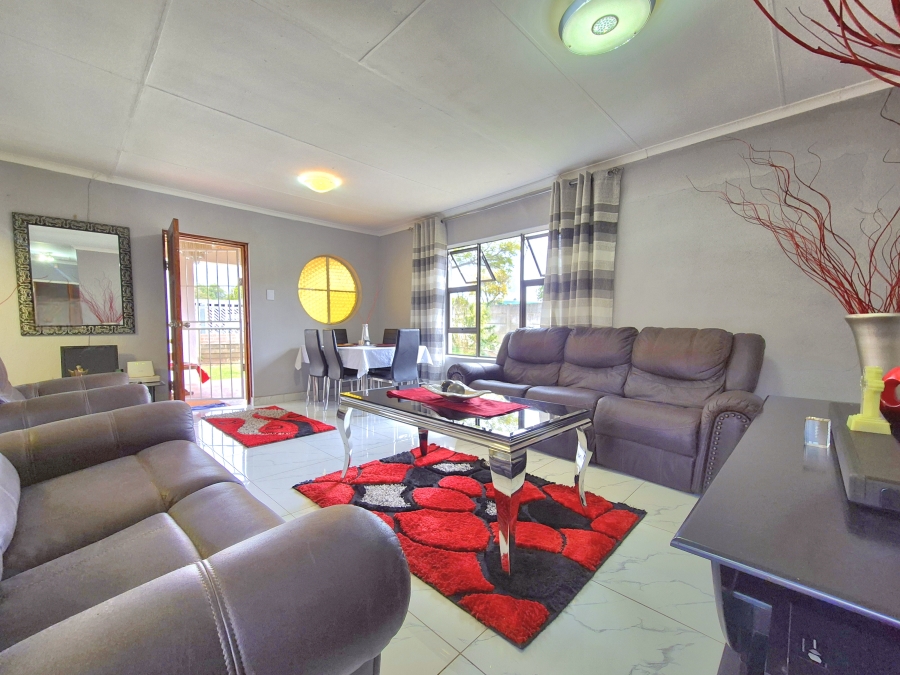 3 Bedroom Property for Sale in Minnebron Gauteng