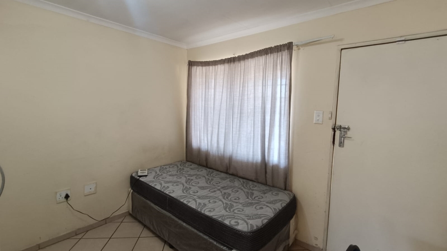 4 Bedroom Property for Sale in Bedworth Park Gauteng