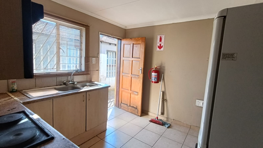 4 Bedroom Property for Sale in Bedworth Park Gauteng