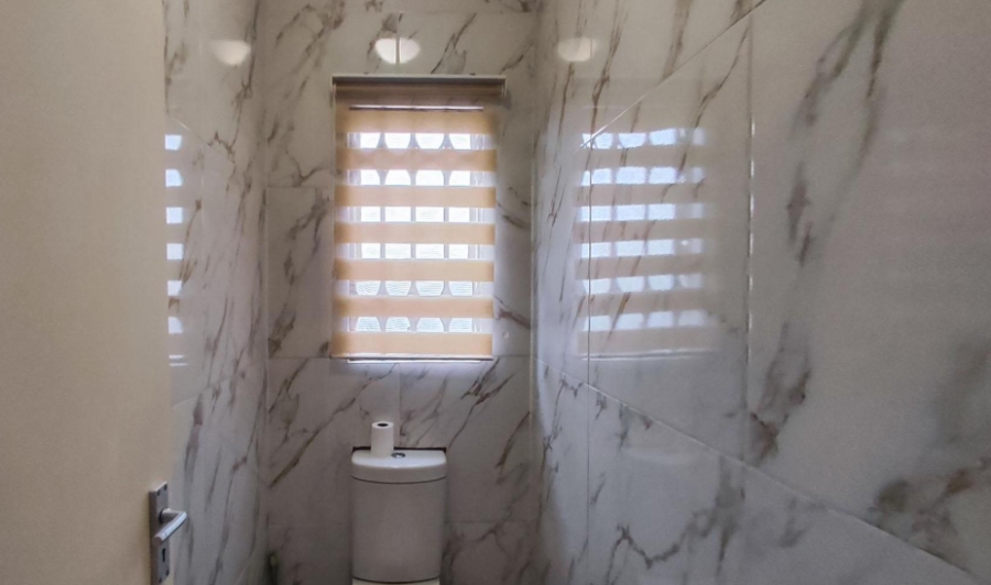 2 Bedroom Property for Sale in Dawn Park Gauteng