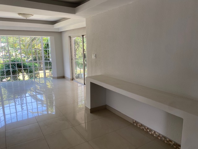 9 Bedroom Property for Sale in Bramley Park Gauteng