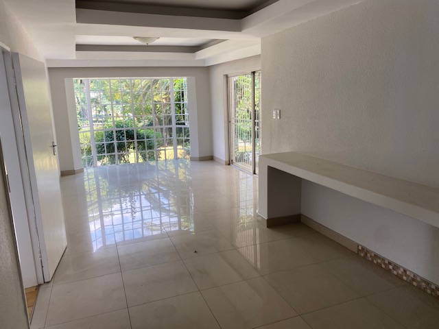 9 Bedroom Property for Sale in Bramley Park Gauteng