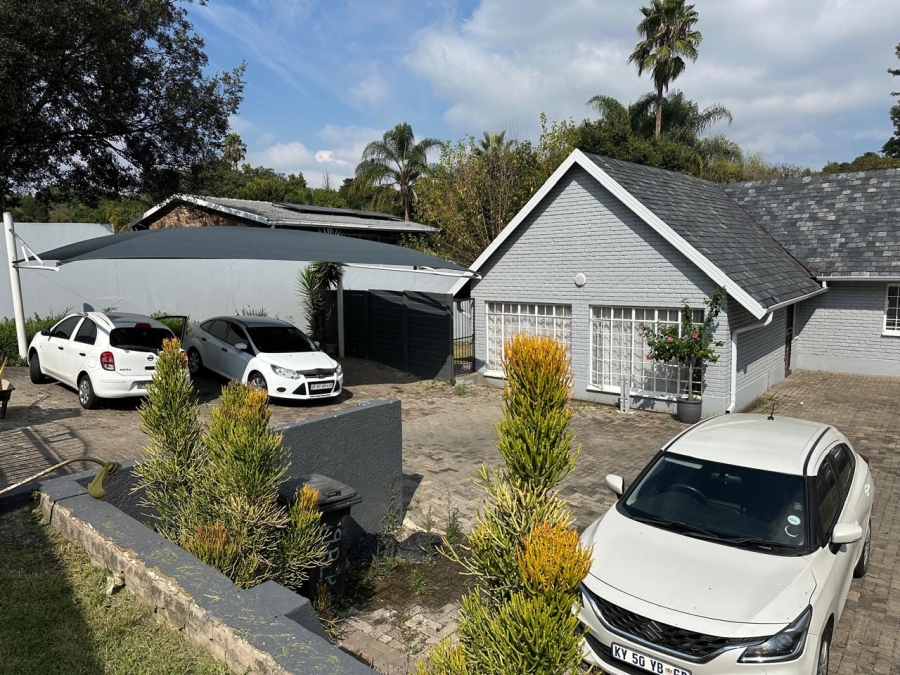 9 Bedroom Property for Sale in Bramley Park Gauteng