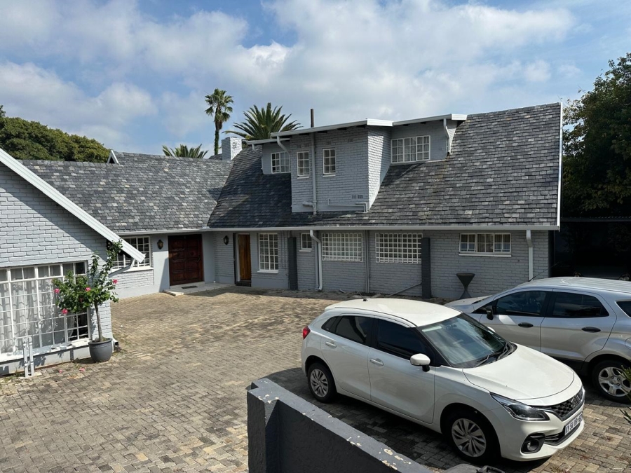 9 Bedroom Property for Sale in Bramley Park Gauteng