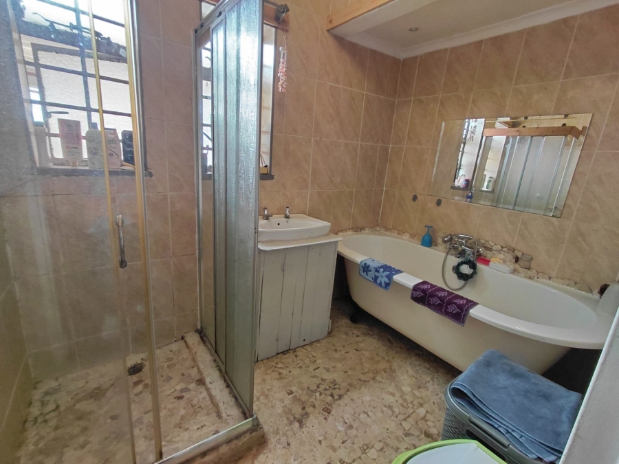 3 Bedroom Property for Sale in Casseldale Gauteng