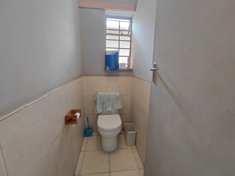 3 Bedroom Property for Sale in Casseldale Gauteng