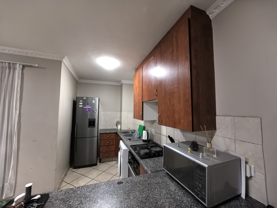 2 Bedroom Property for Sale in Noordhang Gauteng