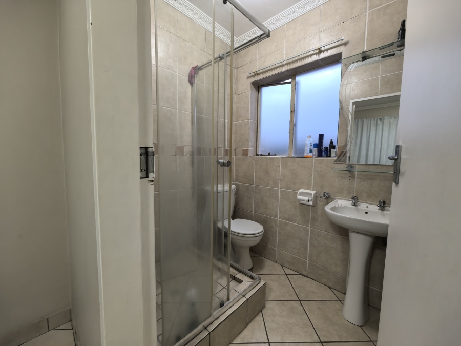 2 Bedroom Property for Sale in Noordhang Gauteng