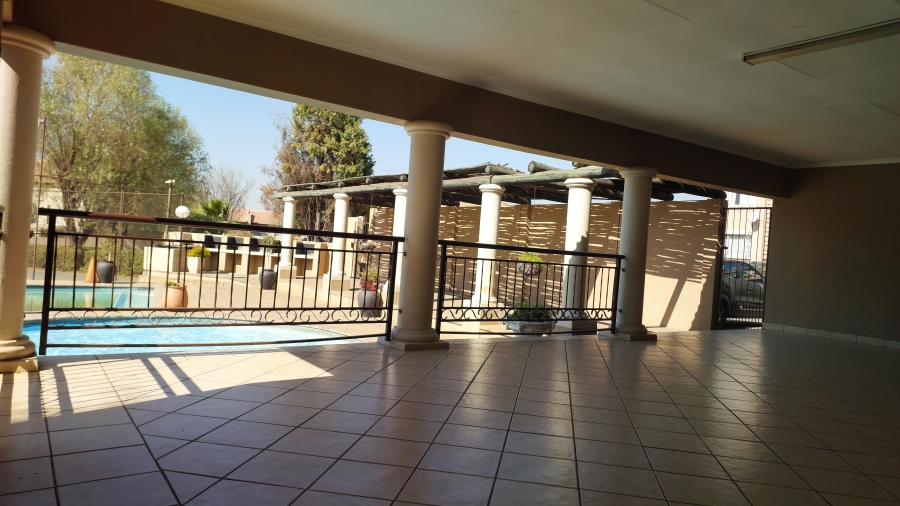 2 Bedroom Property for Sale in Noordhang Gauteng