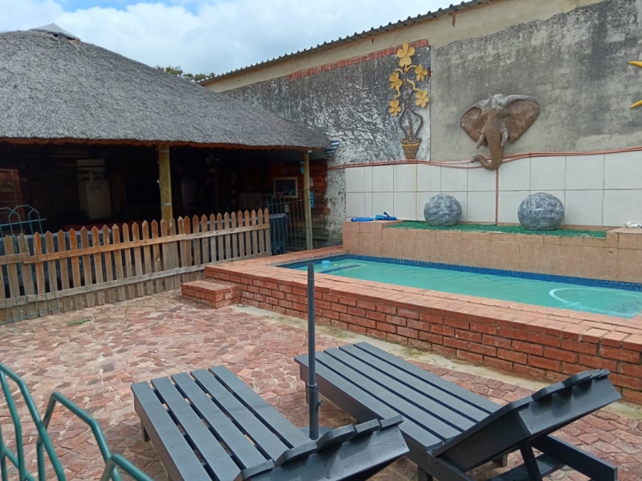 4 Bedroom Property for Sale in Selection Park Gauteng