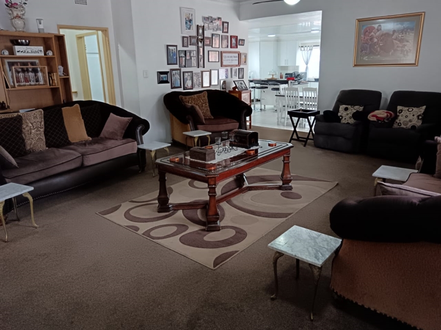 4 Bedroom Property for Sale in Selection Park Gauteng