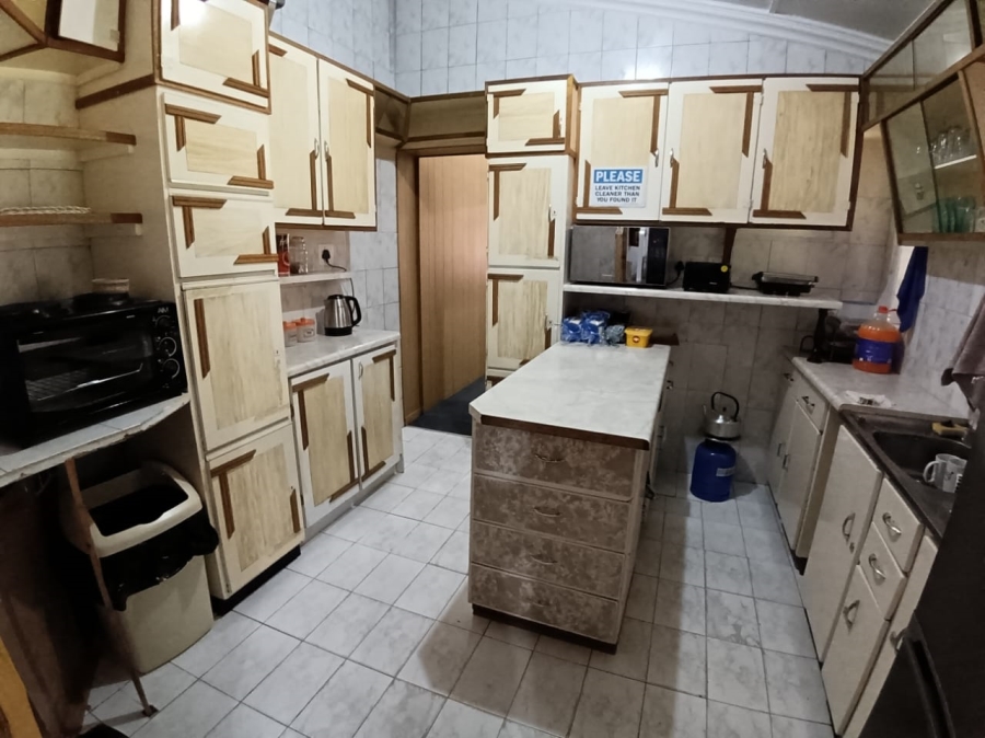 4 Bedroom Property for Sale in Selection Park Gauteng