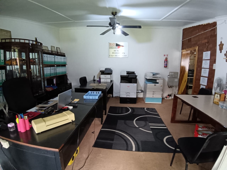 4 Bedroom Property for Sale in Selection Park Gauteng