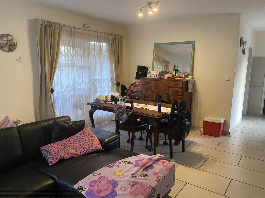 3 Bedroom Property for Sale in Farrarmere Gauteng