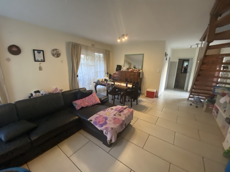 3 Bedroom Property for Sale in Farrarmere Gauteng