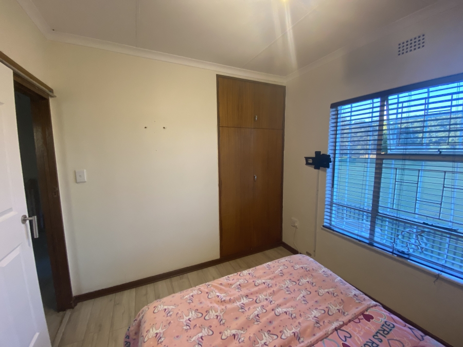 3 Bedroom Property for Sale in Farrarmere Gauteng