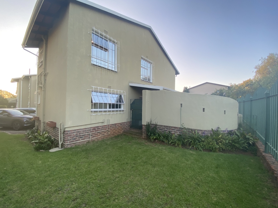 3 Bedroom Property for Sale in Farrarmere Gauteng