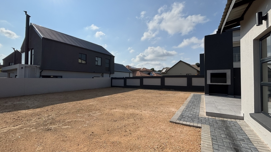 4 Bedroom Property for Sale in Montana Park Gauteng