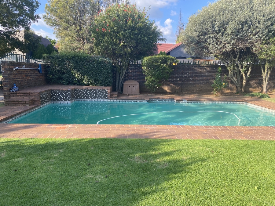 4 Bedroom Property for Sale in Atlasville Gauteng