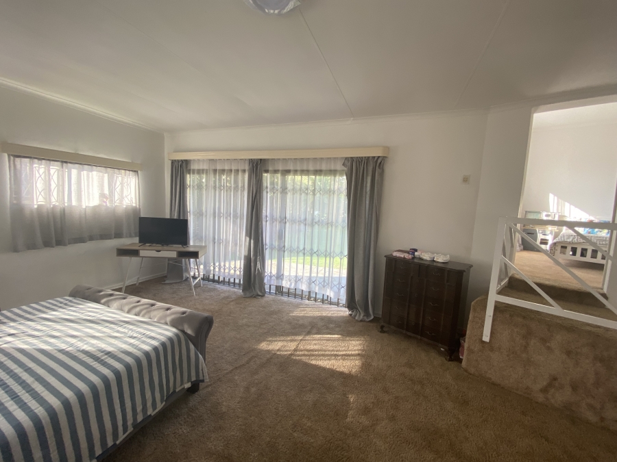 4 Bedroom Property for Sale in Atlasville Gauteng