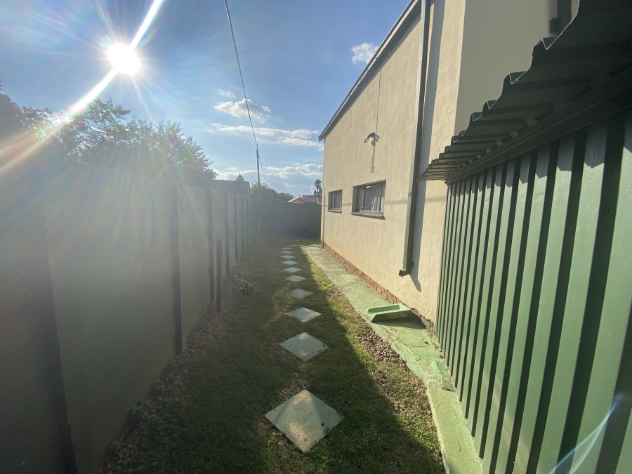 4 Bedroom Property for Sale in Atlasville Gauteng