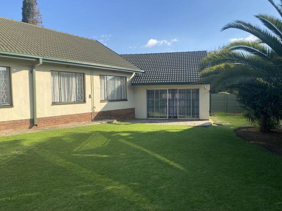 4 Bedroom Property for Sale in Atlasville Gauteng