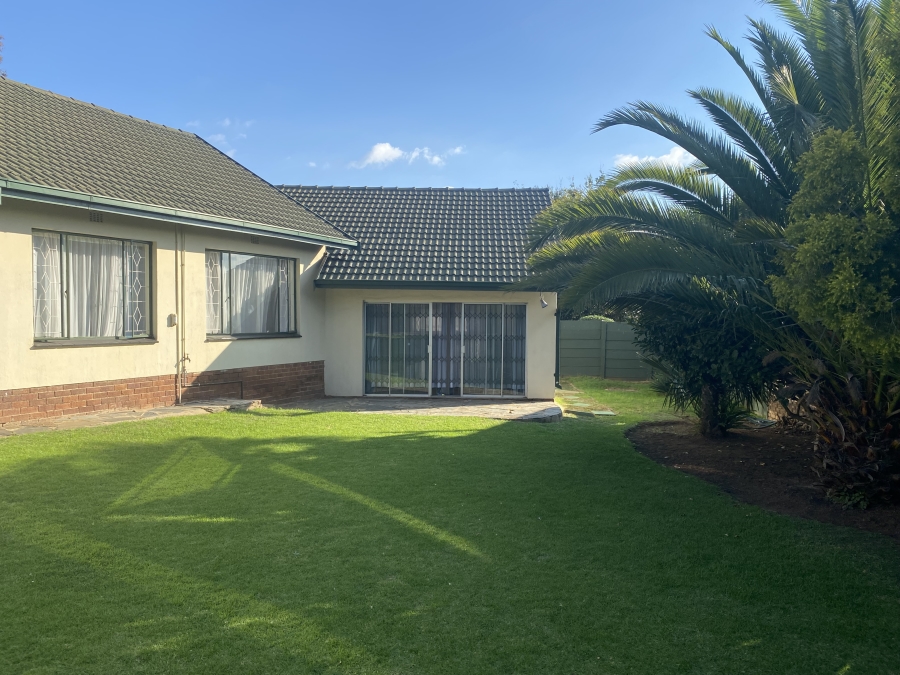 4 Bedroom Property for Sale in Atlasville Gauteng