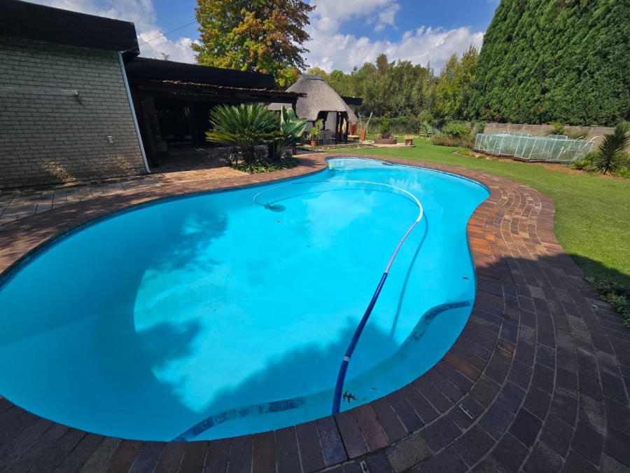 4 Bedroom Property for Sale in Three Rivers East Gauteng