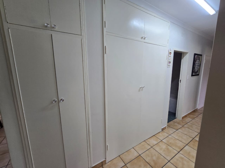4 Bedroom Property for Sale in Three Rivers East Gauteng