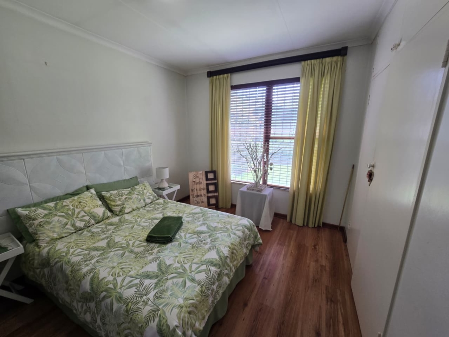 4 Bedroom Property for Sale in Three Rivers East Gauteng