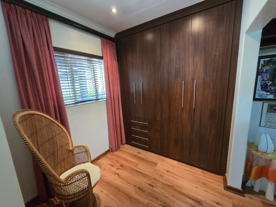 4 Bedroom Property for Sale in Three Rivers East Gauteng