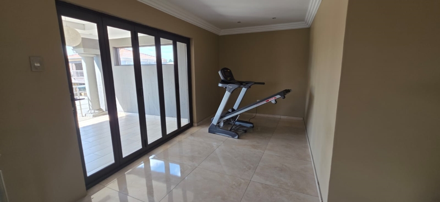 5 Bedroom Property for Sale in Risiville Gauteng