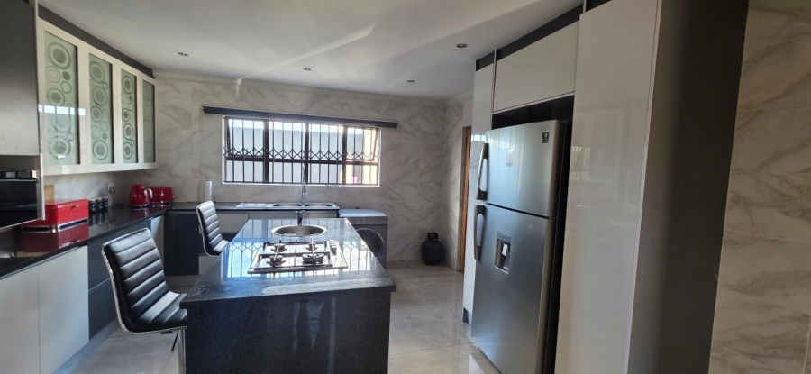 5 Bedroom Property for Sale in Risiville Gauteng
