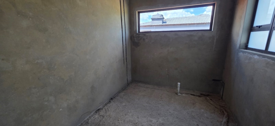 5 Bedroom Property for Sale in Risiville Gauteng