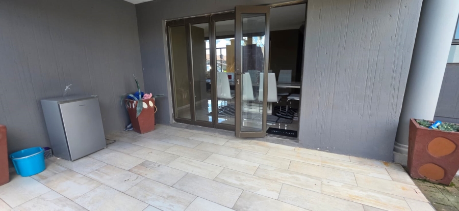 5 Bedroom Property for Sale in Risiville Gauteng