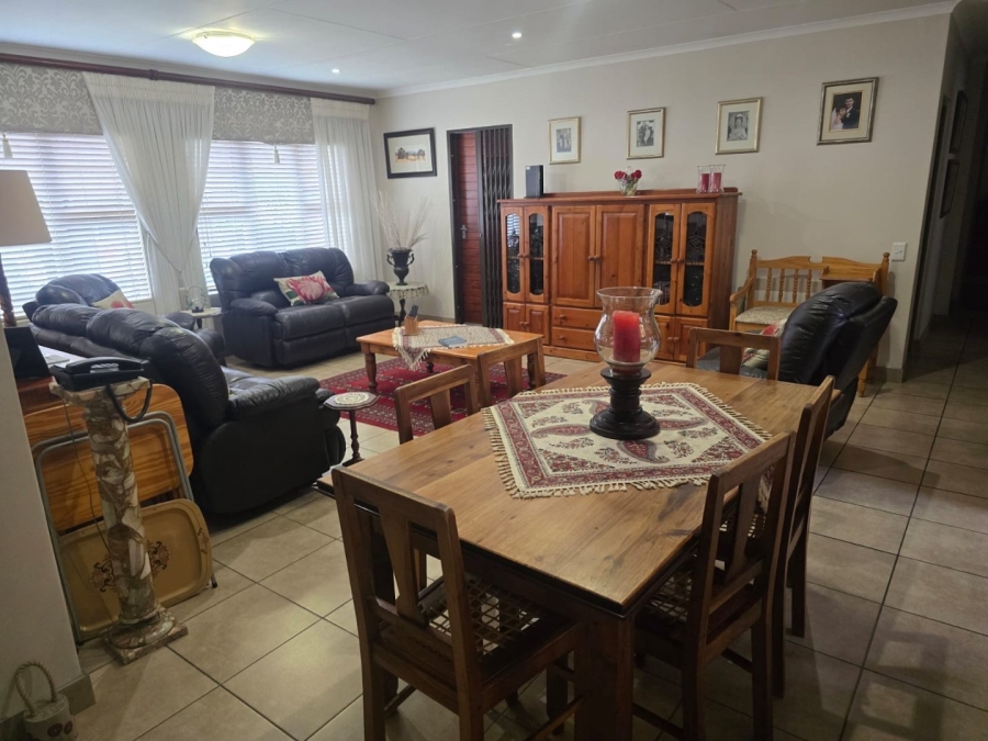 3 Bedroom Property for Sale in Montana Tuine Gauteng
