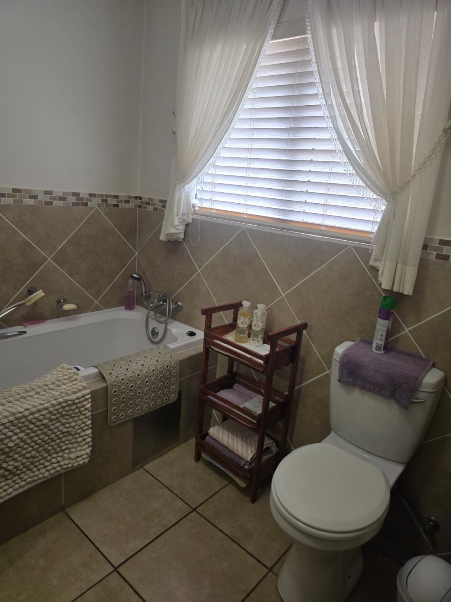 3 Bedroom Property for Sale in Montana Tuine Gauteng