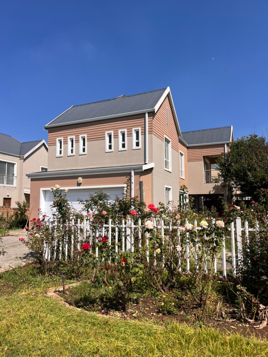 3 Bedroom Property for Sale in Riverspray Lifestyle Estate Gauteng