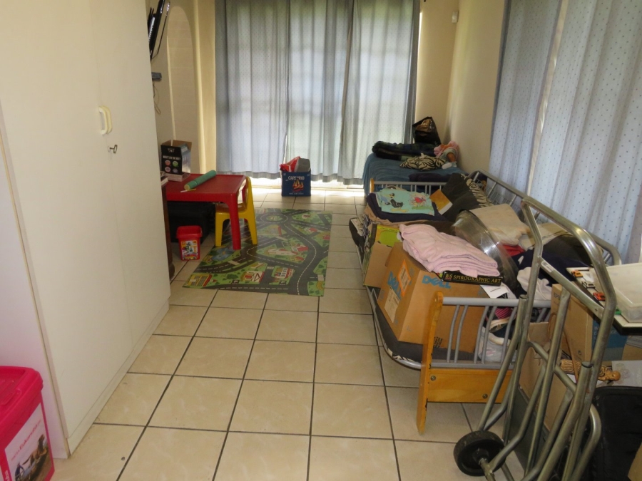 4 Bedroom Property for Sale in Mountain View Gauteng